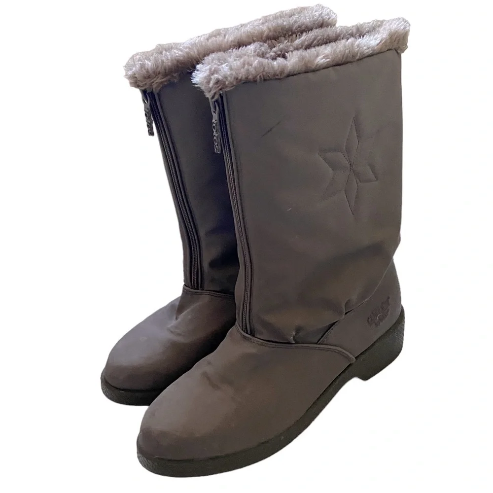 Totes Quilted Snow Boots Sz 8 Winter Faux Fur Fleece Plush Lined Waterproof Cozy
